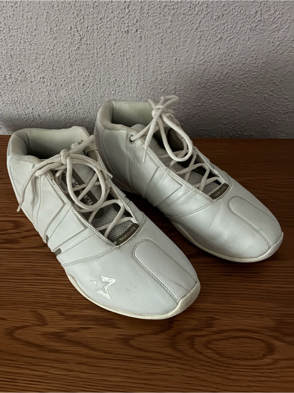 Men's White “Starbury” By: Stephon Marbury, size 15 (Basketball), Athletic Shoes